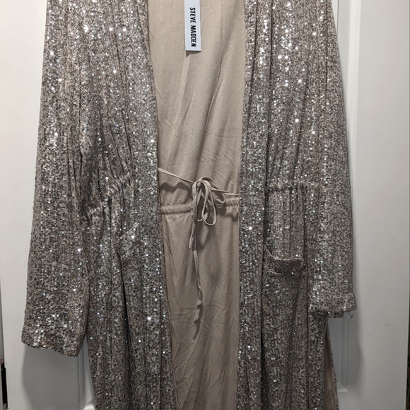 Brand new Kimno/Duster - Picture 5 of 10